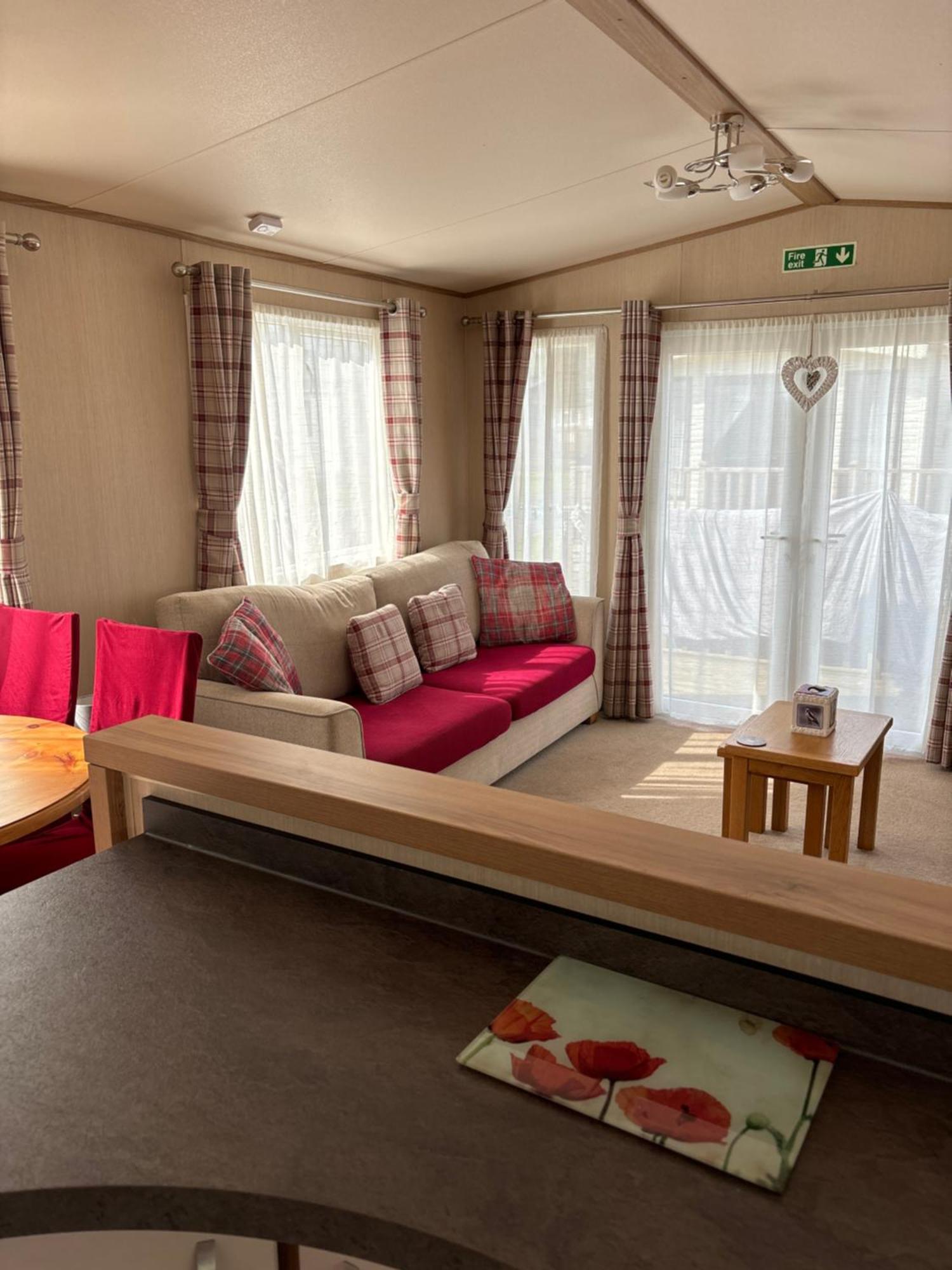 קרליסל Woodpecker Lodge, Camelot Holiday Park, Ca6 5Sz מראה חיצוני תמונה